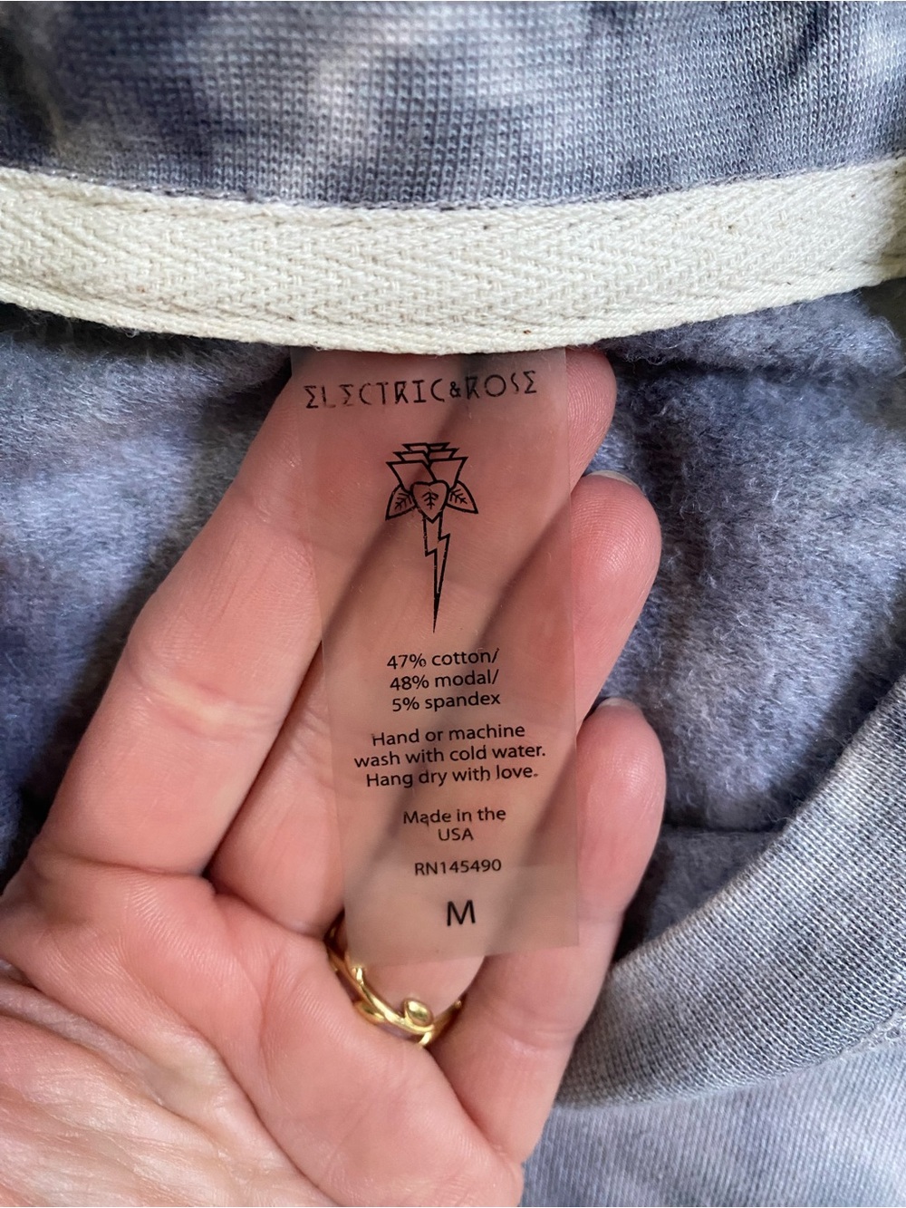 {Electric & Rose} High-Low Sweatshirt - Picture 3 of 5